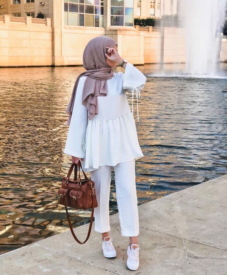 Tudung Styling Yang Buat Outfit Basic Terus Jadi ‘Eh Cantiknya’
