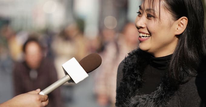 Kenapa Kita Suka Tengok Street Interview Walaupun Jawapan Dia Kadang-Kadang Merepek?